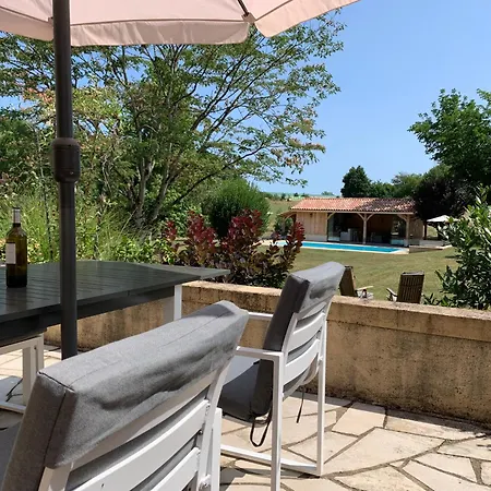 Lovely 8 Persons House In * Alles-Sur-Dordogne