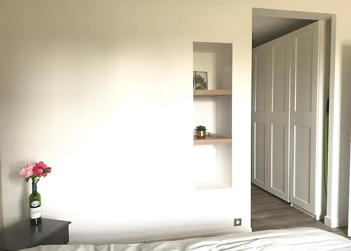 Lovely 8 Persons House In Casa de Férias Alles-Sur-Dordogne